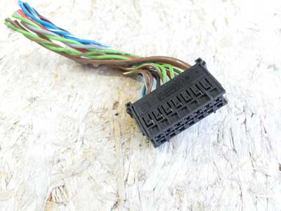 Mercedes Black 14 Pin 14 Wire Connector A2205453728